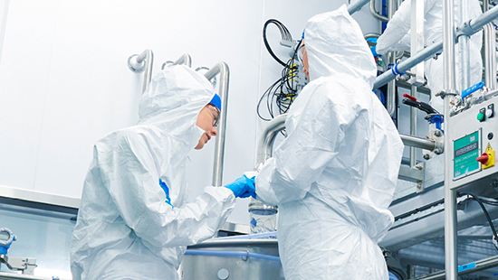 Ecolab_Biopharma_Program_hero.jpg